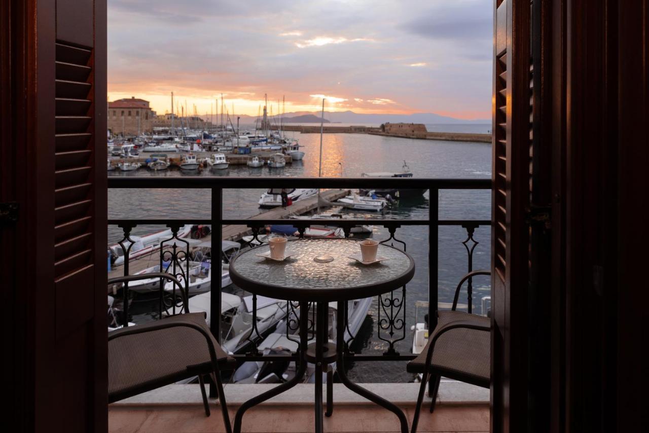 Destino Home Overlooking The Venetian Port Of Chania Chania  Exteriér fotografie