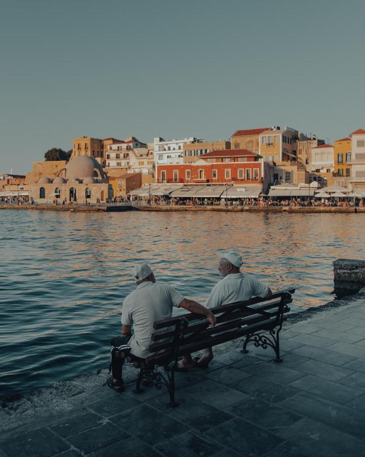 Destino Home Overlooking The Venetian Port Of Chania Chania  Exteriér fotografie