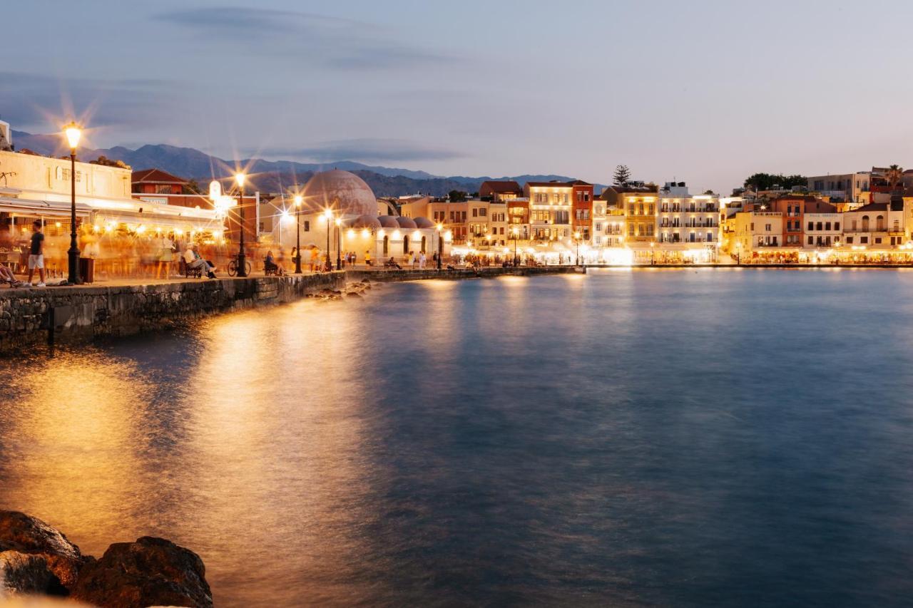 Destino Home Overlooking The Venetian Port Of Chania Chania  Exteriér fotografie